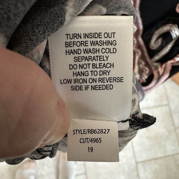 Signature Robbie Bee Dress XL Black Paisley Faux Wrap Stretch Midi Tiered NWT - Picture 7 of 9